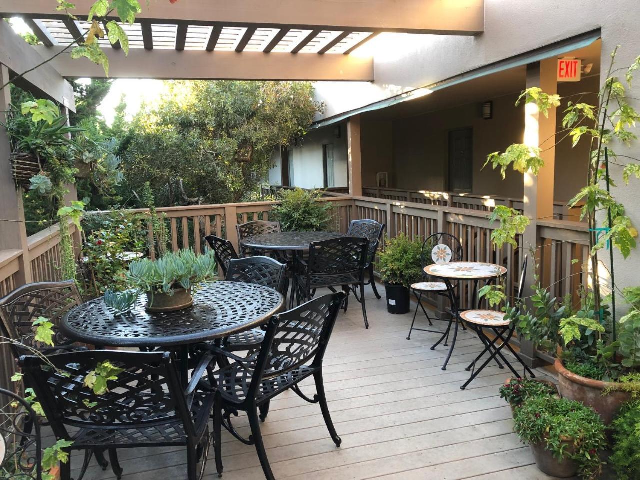 Little Sur Inn Камбрия Екстериор снимка
